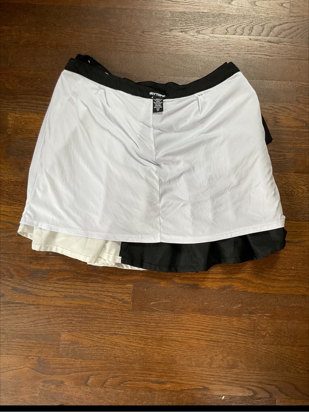 Hot Topic Black & White Colorblock Pleated Mini Skirt Removable Grommet Belt 2X - Picture 14 of 15